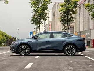 2026 Volkswagen ID.Unyx 07, серый, 3950206 рублей, вид 4