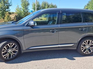 2016 Mitsubishi Outlander III Рестайлинг 2, серый, 1749000 рублей, вид 1