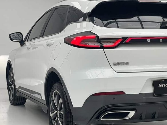 2022 Geely Emgrand S, белый, 1100000 рублей - вид 5