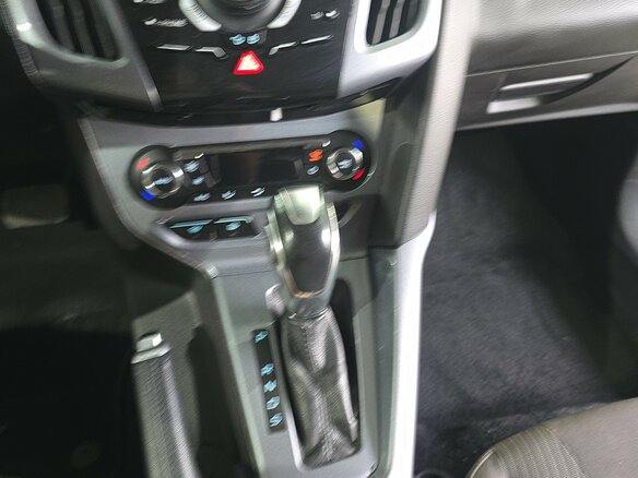 2012 Ford Focus III, белый - вид 6