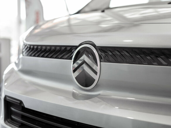 2025 Peugeot Expert, белый, 5099000 рублей - вид 6