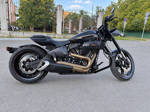 2020 Harley-Davidson FXDR 114, чёрный, 2300000 рублей - вид 6