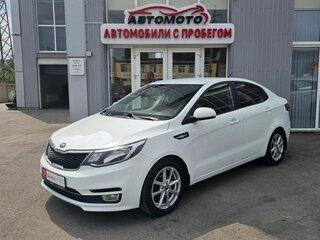 2017 Kia Rio III Рестайлинг, белый, 1037000 рублей, вид 1