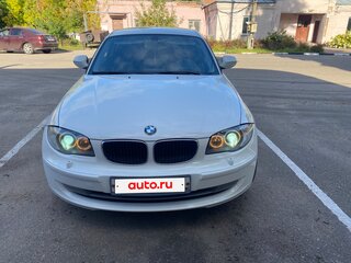 2011 BMW 1 серии 116i I (E81/E82/E87/E88) Рестайлинг, белый, 950000 рублей, вид 2