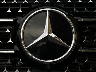 2024 Mercedes-Benz V-Класс Long 300 длинный III (W447) Рестайлинг 2, чёрный, 9300000 рублей, вид 4