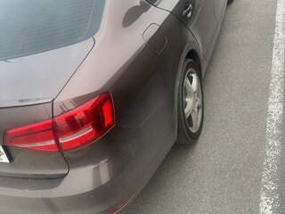 2015 Volkswagen Jetta VI Рестайлинг, коричневый, 1050000 рублей, вид 4