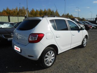 2015 Renault Sandero II, белый, 780000 рублей, вид 4