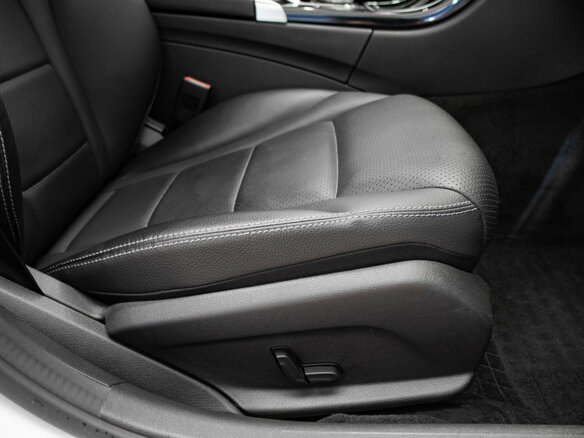 2015 Mercedes-Benz C-Класс 200 IV (W205), белый, 2565000 рублей - вид 29