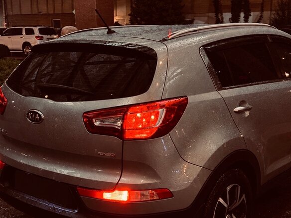 2011 Kia Sportage III, серебристый, 1275000 рублей - вид 2