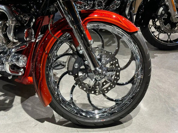 2016 Harley-Davidson Road Glide, красный, 4500000 рублей - вид 18