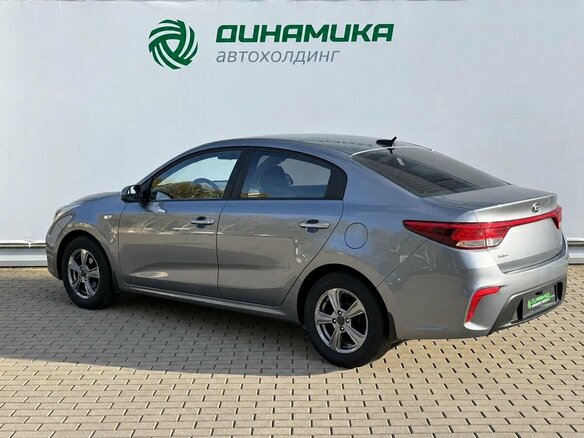2017 Kia Rio IV, серый - вид 6