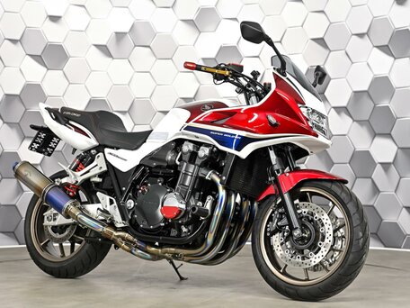 2017 Honda CB 1300, белый, 899000 рублей, вид 1