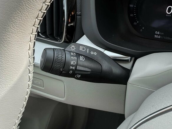 2025 Volvo XC60 II Рестайлинг 2, синий, 5790000 рублей - вид 13