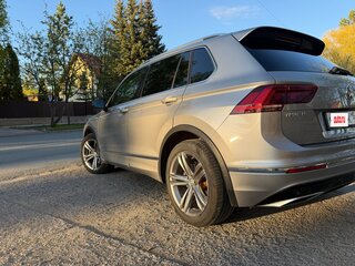 2020 Volkswagen Tiguan II, серебристый, 3190000 рублей, вид 5