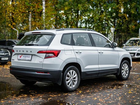 2020 Skoda Karoq DSG6 I, белый, 2285000 рублей, вид 2