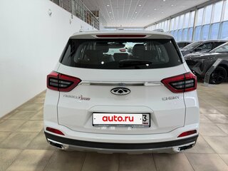 2024 Chery Tiggo 4 Pro I Рестайлинг, белый, 1600000 рублей, вид 5