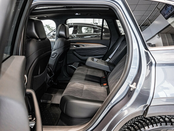 2026 Geely Monjaro I, серый, 4954990 рублей - вид 36
