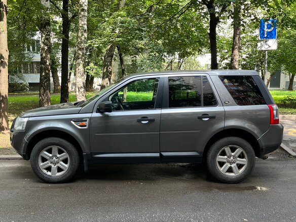 2007 Land Rover Freelander II, серый, 950000 рублей - вид 3
