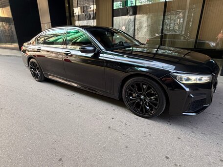2021 BMW 7 серии Long 730Ld xDrive VI (G11/G12) Рестайлинг, чёрный, 7050000 рублей, вид 1