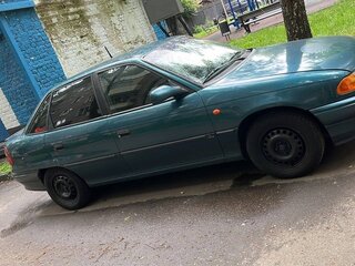 1997 Opel Astra 16LZ2 F, зелёный, 190000 рублей, вид 5