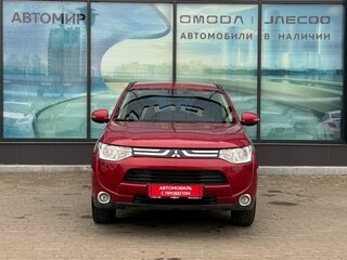 2013 Mitsubishi Outlander III, красный, 1175000 рублей, вид 2