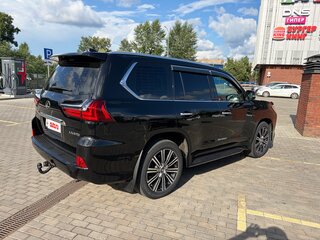 2018 Lexus LX 570 III Рестайлинг 2, чёрный, 7500000 рублей, вид 4
