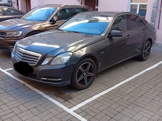 2011 Mercedes-Benz E-Класс 200 5G-Tronic IV (W212, S212, C207), серый, 1500000 рублей, вид 2