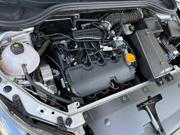 2018 Lada (ВАЗ) Vesta I, серебристый, 877000 рублей - вид 4