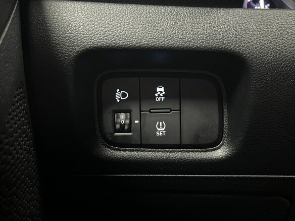 2021 Hyundai Creta II, чёрный, 2250000 рублей - вид 11