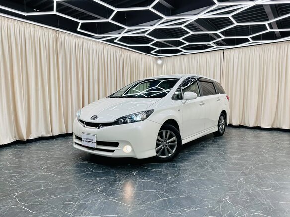 2012 Toyota Wish II, белый, 1669000 рублей