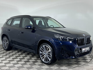 2026 BMW X1 Long 25Li xDrive III (U11/U12), чёрный, 5850000 рублей, вид 3