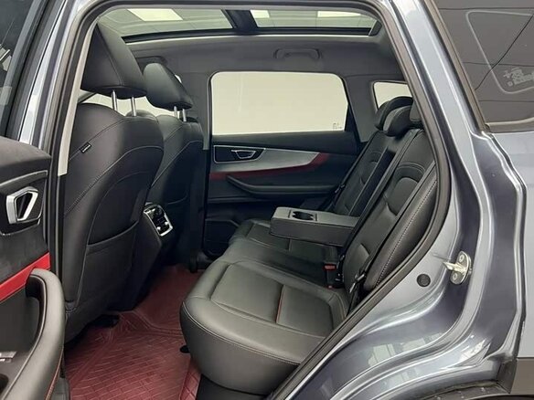 2022 Chery Tiggo 7 II, серый - вид 4