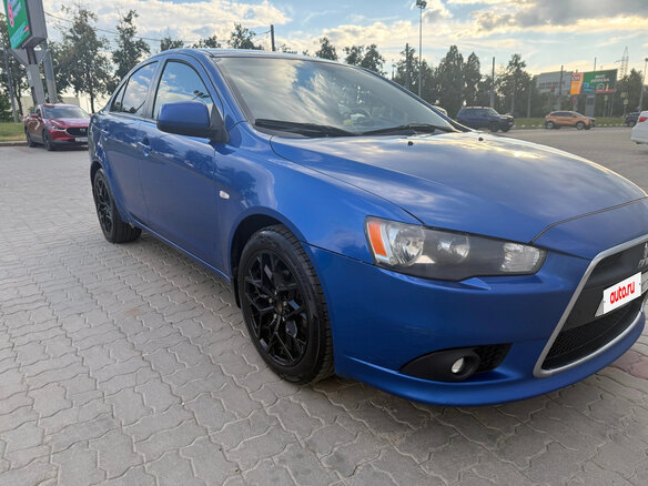 2011 Mitsubishi Lancer X Рестайлинг, синий, 500000 рублей - вид 1