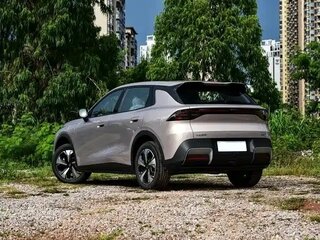 2026 Changan Qiyuan Q05 51.9 kWh II, серебристый, 2399008 рублей, вид 5