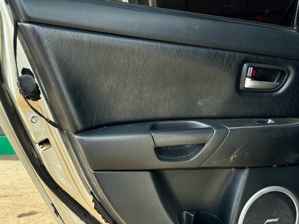2007 Mazda 3 I (BK) Рестайлинг, бежевый, 369000 рублей - вид 19