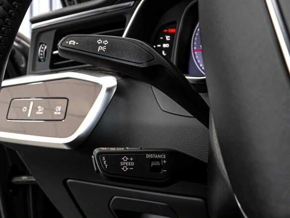 2020 Audi A6 45 TFSI V (C8), серый, 3899000 рублей - вид 19