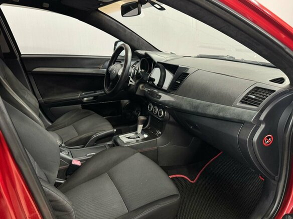 2007 Mitsubishi Lancer X, красный, 550000 рублей - вид 10