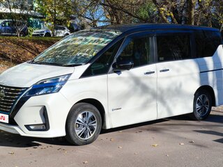 2020 Nissan Serena V (C27) Рестайлинг, белый, 2500000 рублей, вид 2