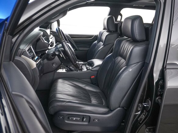 2021 Lexus LX 570 III Рестайлинг 2, чёрный, 10799888 рублей - вид 9
