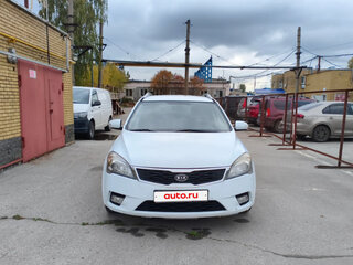2010 Kia Ceed I Рестайлинг, белый, 574000 рублей, вид 2