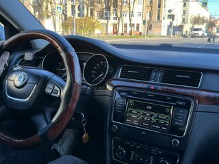 2013 Skoda Superb II, серебристый, 950000 рублей, вид 4