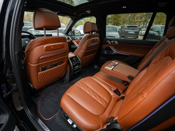 2023 BMW X7 40d I (G07) Рестайлинг, чёрный, 13000000 рублей - вид 23