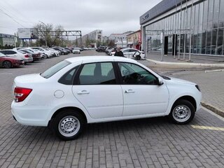 2026 Lada (ВАЗ) Granta I Рестайлинг, белый, 1068000 рублей, вид 3