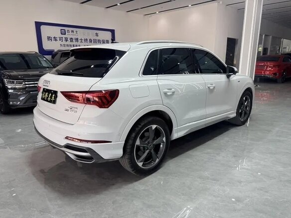 2023 Audi Q3 35 TFSI II (F3), белый, 2300000 рублей - вид 5