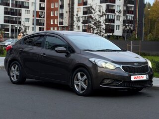 2014 Kia Cerato III, бежевый, 850000 рублей, вид 4