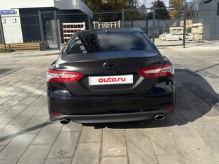2018 Toyota Camry VIII (XV70), чёрный, 2099999 рублей, вид 5