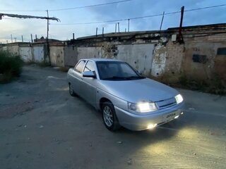 2001 Lada (ВАЗ) 2110, серебристый, 88000 рублей, вид 4