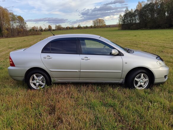 2006 Toyota Corolla IX (E120, E130) Рестайлинг, серебристый, 470000 рублей - вид 5