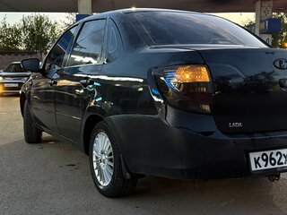 2014 Lada (ВАЗ) Granta I, чёрный, 300000 рублей, вид 4
