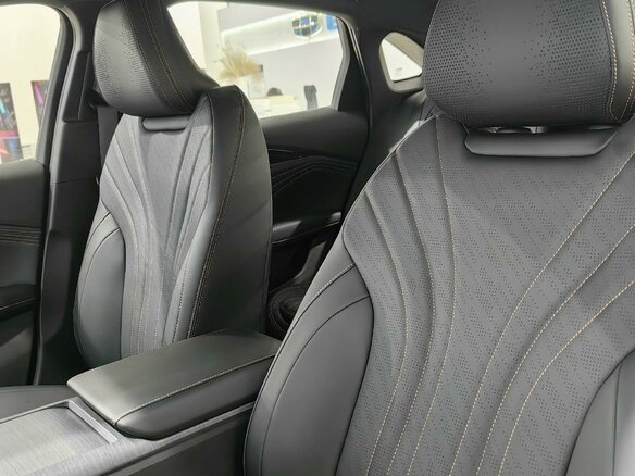 2026 Geely Preface I, белый, 3434990 рублей - вид 14
